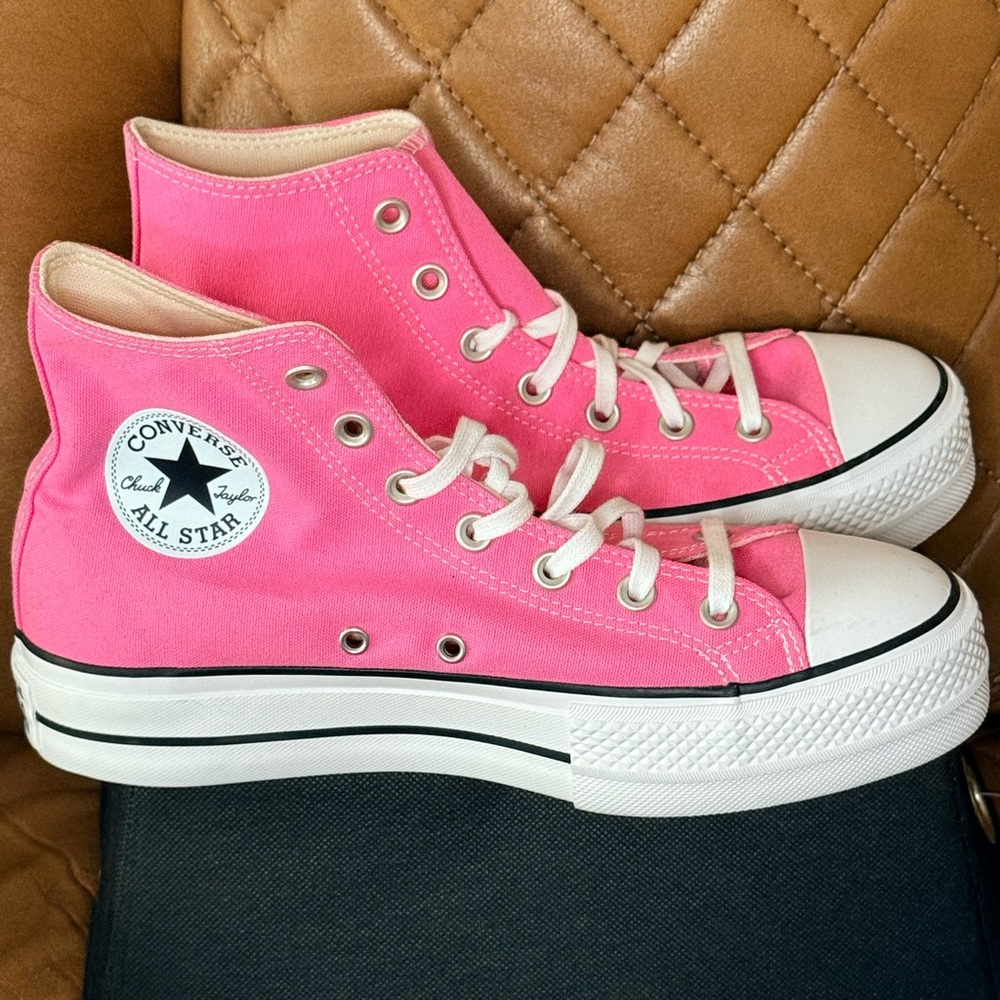 Converse Women's Bright Pink High-Tops